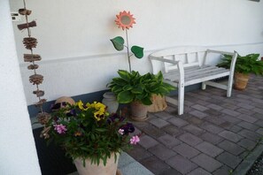 Terrace/patio - Holiday apartment with 1 bedroom (Immenstadt am Alpsee)