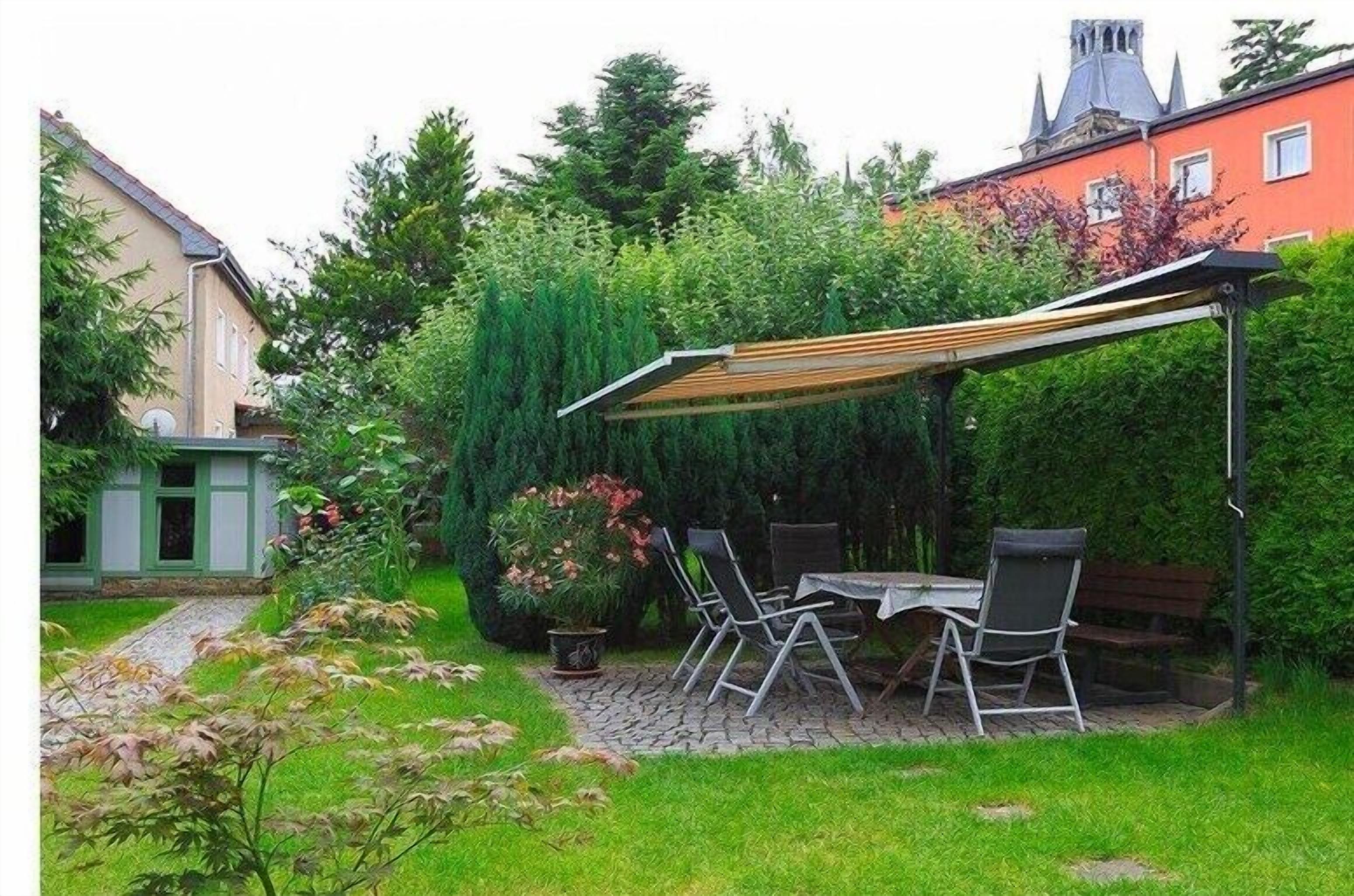 Buiten dineren