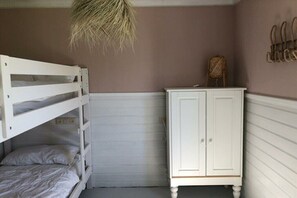 Free WiFi - Holiday home in Ellemeet with barbecue (Ellemeet)