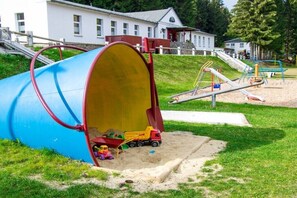 Children’s area - Ore Mountains idyll in Breitenbrunn (Breitenbrunn)