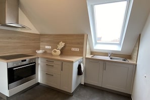 Coffee/tea maker, fridge, microwave, oven - Holiday apartment with 2 bedrooms (Lübben)