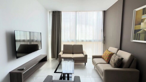Ảnh chưa phân loại, 1 trong số 29 ảnh, nút