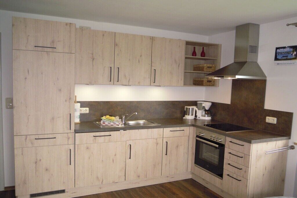 Kühlschrank, Ofen, Herdplatte, Geschirrspüler
