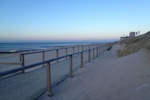 On the beach - Holiday home in Sylt with 2 bedrooms (Westerland, Sylt)