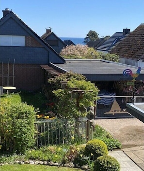 Property grounds - Holiday home with 1 bedroom (Neukirchen \/ Sütel-Strand)