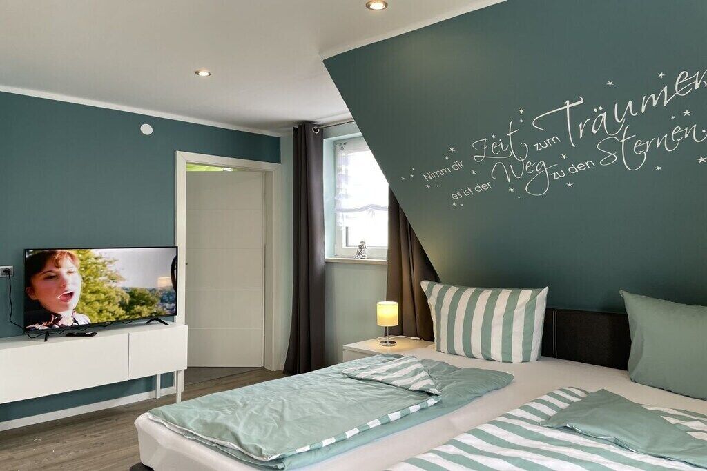 3 Schlafzimmer, Schreibtisch, Bügeleisen/Bügelbrett, kostenloses WLAN