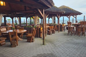 Outdoor dining - Holiday home in Kamminke with sauna (Kamminke)