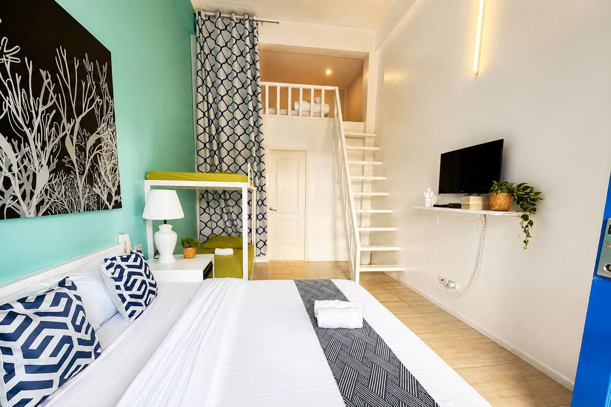 Phòng đôi hoặc 2 giường đơn Deluxe