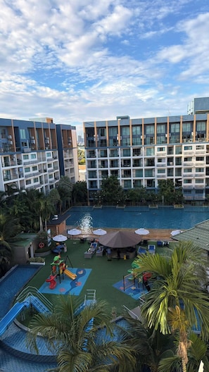 Exterior - Laguna beach resort 2 - Renovated all included condominium Jomtien beach Pattaya (Muang Pattaya)