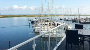 Unclassified image, 2 of 19, button - Hafenkrone Penthouse Holiday Flat with Sea View & Balcony Marina Wendtorf (Wendtorf)