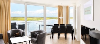 Spacious Apartment with exceptional Sea View and Wellness Area!