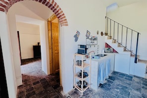 Interior - GuestHost - Petra Pece Panoramic Apartment (Ragusa)