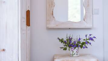 Classic-Zimmer, Balkon, Meerblick | Innenbereich