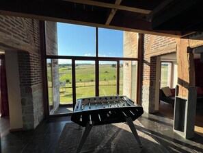 Game room - Le Loft – Large vacation rental for 16–25 people in the hills above Durbuy (Durbuy)