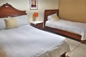 Iron/ironing board, free WiFi - Departamento para turistas M & M (La Perla)