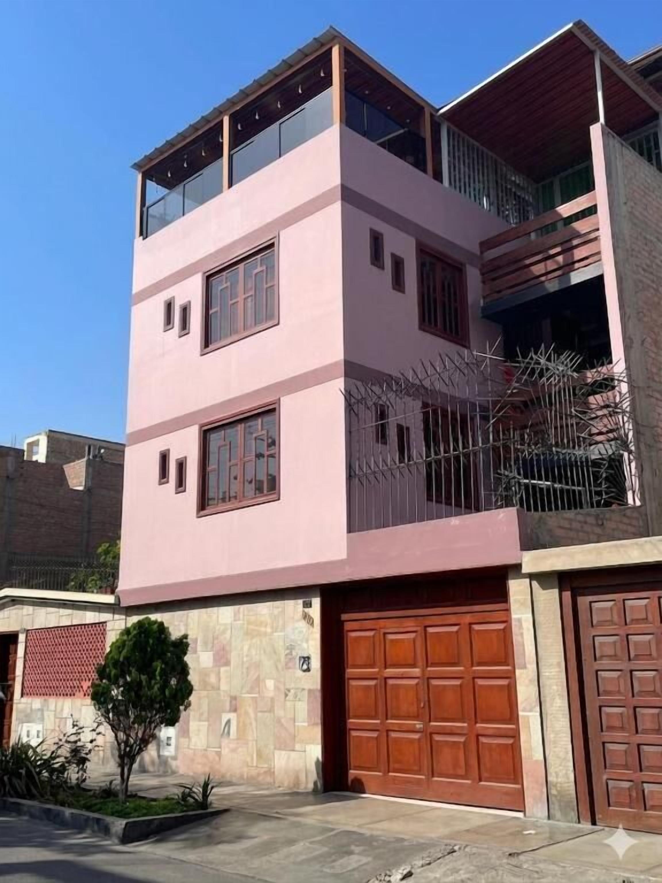 المنشأة من الخارج