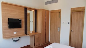 Quarto casal luxo, vista para a cidade | Escrivaninha