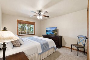 5 bedrooms, iron/ironing board, free WiFi, bed sheets - Shaver Dreamin’ - Mountain Views, Hot Tub Nights (Shaver Lake)
