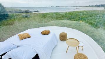 House | 3 bedrooms, bed sheets