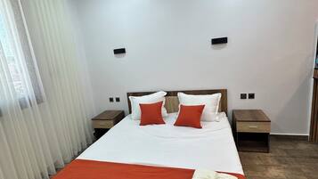 1 dormitorio, Internet, ropa de cama