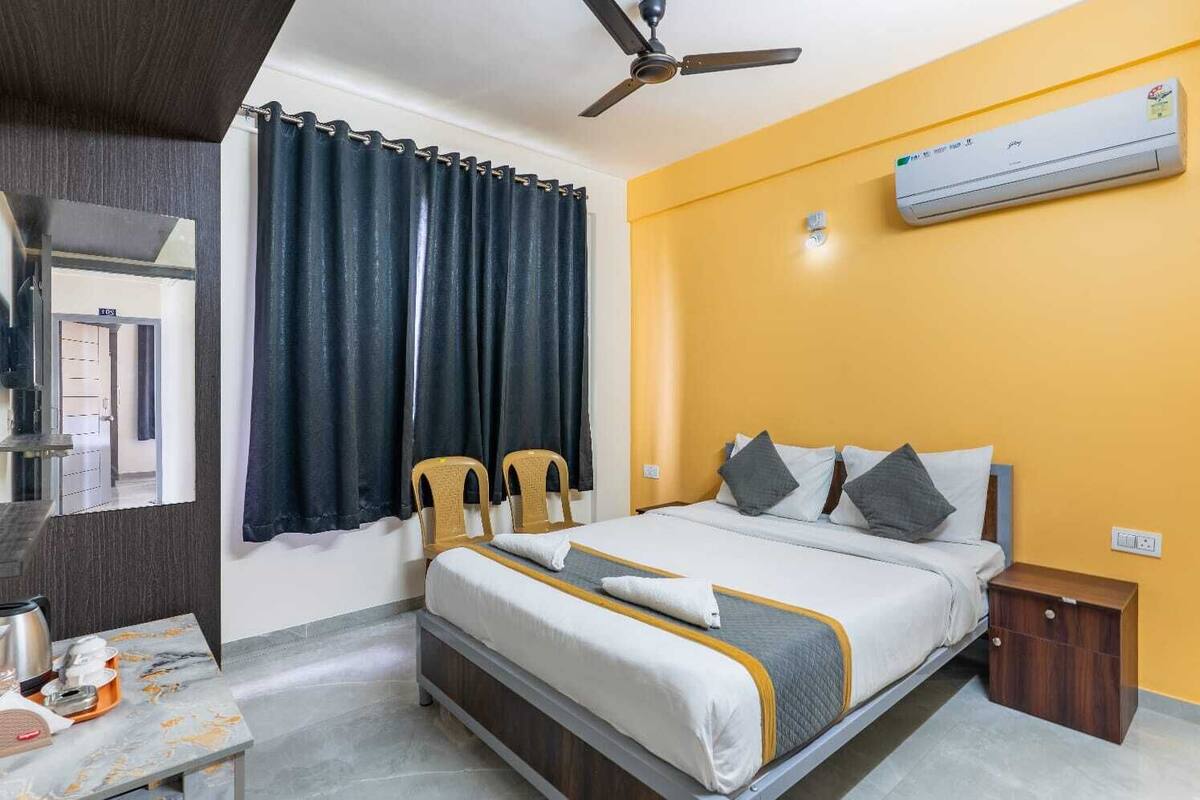 Deluxe Room | Free WiFi, bed sheets