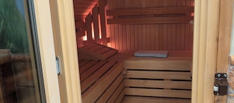 Private estate at the Steinbach Dam: A forest retreat with a sauna and fireplace