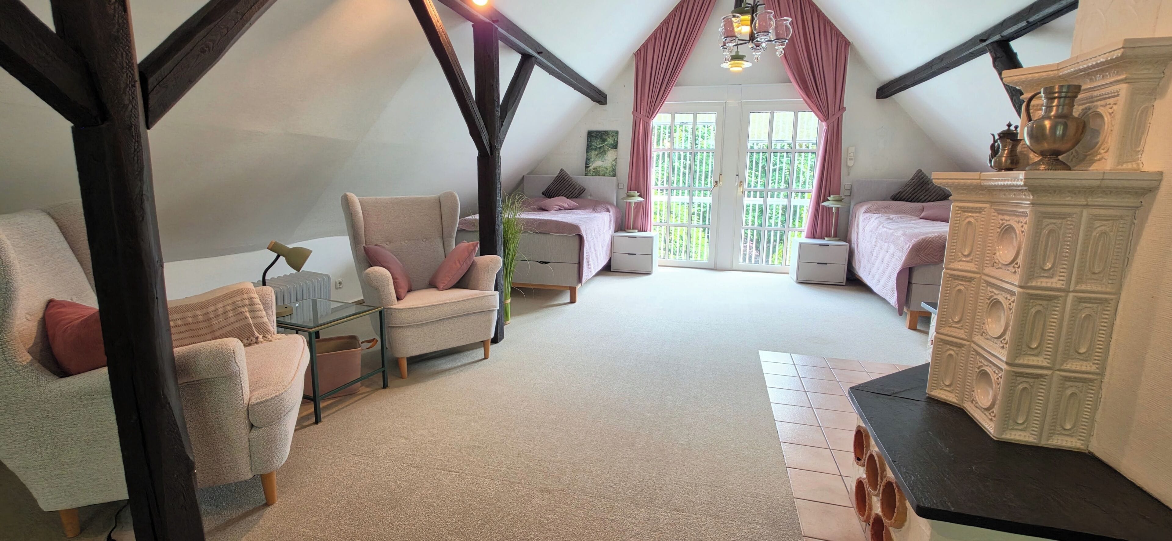 4 Schlafzimmer, Bügeleisen/Bügelbrett, Internetzugang, Bettwäsche