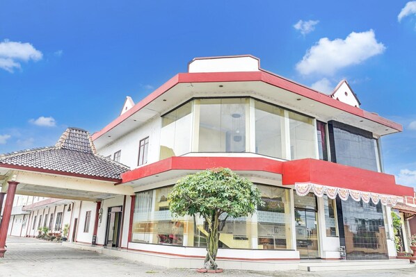 House | Exterior