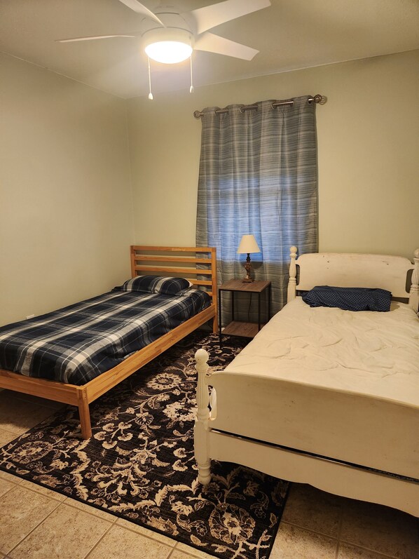 3 bedrooms, WiFi, bed sheets