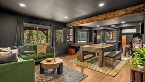 Unclassified image, 4 of 67, button - Timberline Perch- Hot Tub, Game Room, Bunk Room & Views (Bailey)