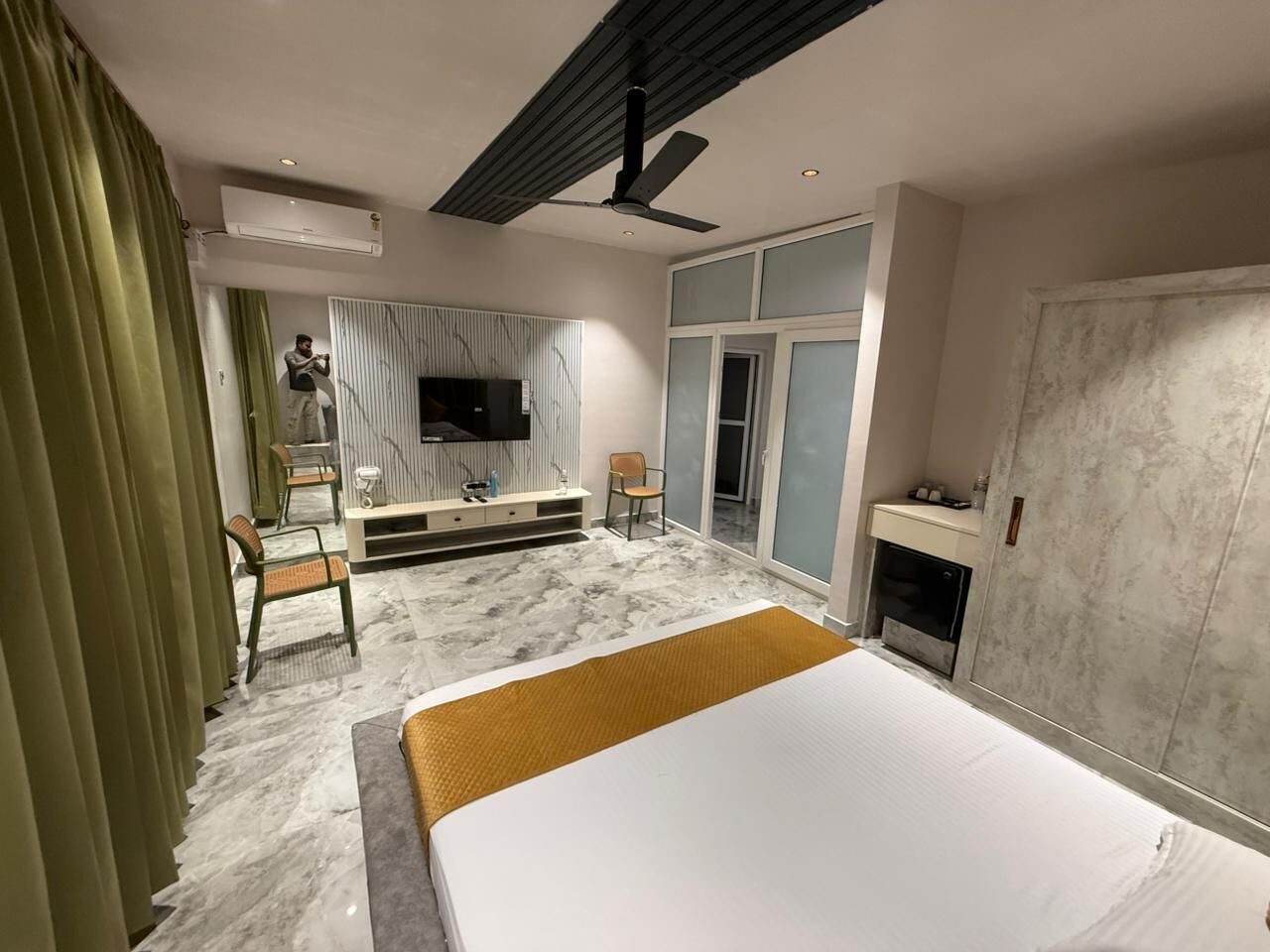 4 chambres, Wi-Fi, literie fournie