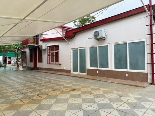 Terrific 4-bedroom farmhouse with AC in charming Nagaon Town Near Kaziranga