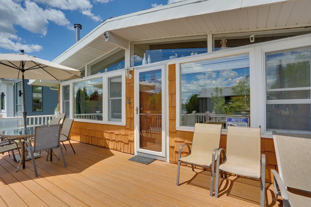 Kauneonga Lake Getaway! 3 Mi to Bethel Woods - Monticello, NY