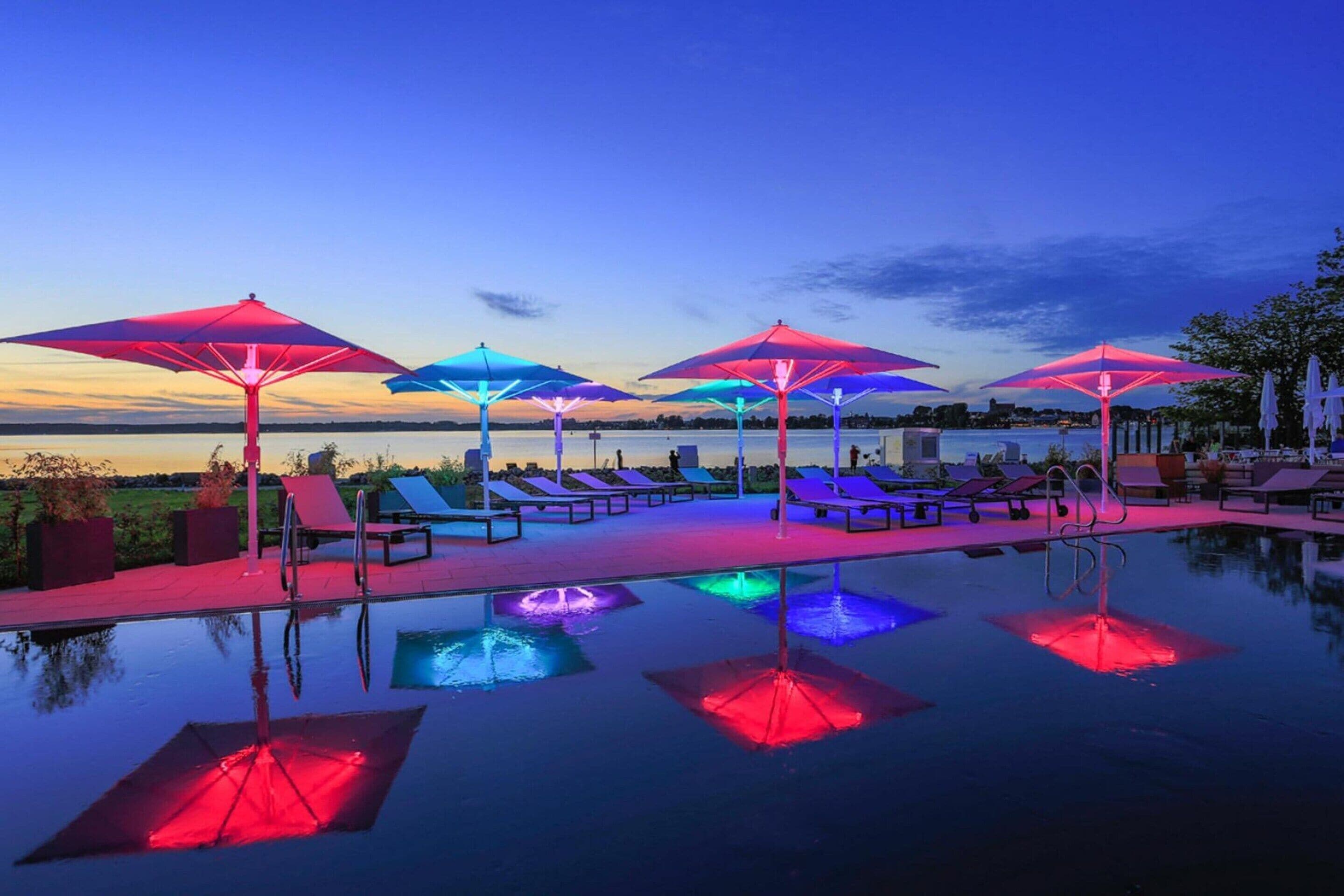 Apartment | Pool | Outdoor pool, a heated pool