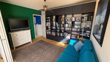 Apartment | Living room