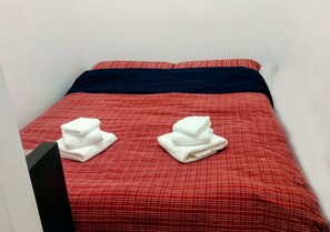 2 chambres, accès à Internet, literie fournie