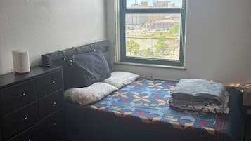 1 bedroom, iron/ironing board, WiFi, bed sheets