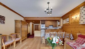 Interior - Myosotis HARMONY Suite by HILO Collection (Val-d'Isère)