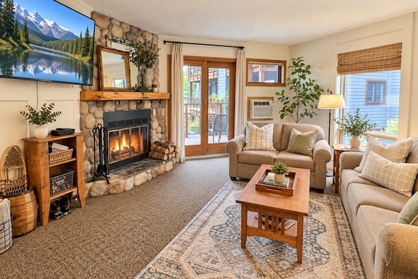 Cozy living room with queen sleeper sofa