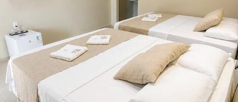 Comfort Suite, 1 Queen Bed, Private Bathroom, Garden View | Minibar, iron/ironing board, cribs/infant beds, rollaway beds