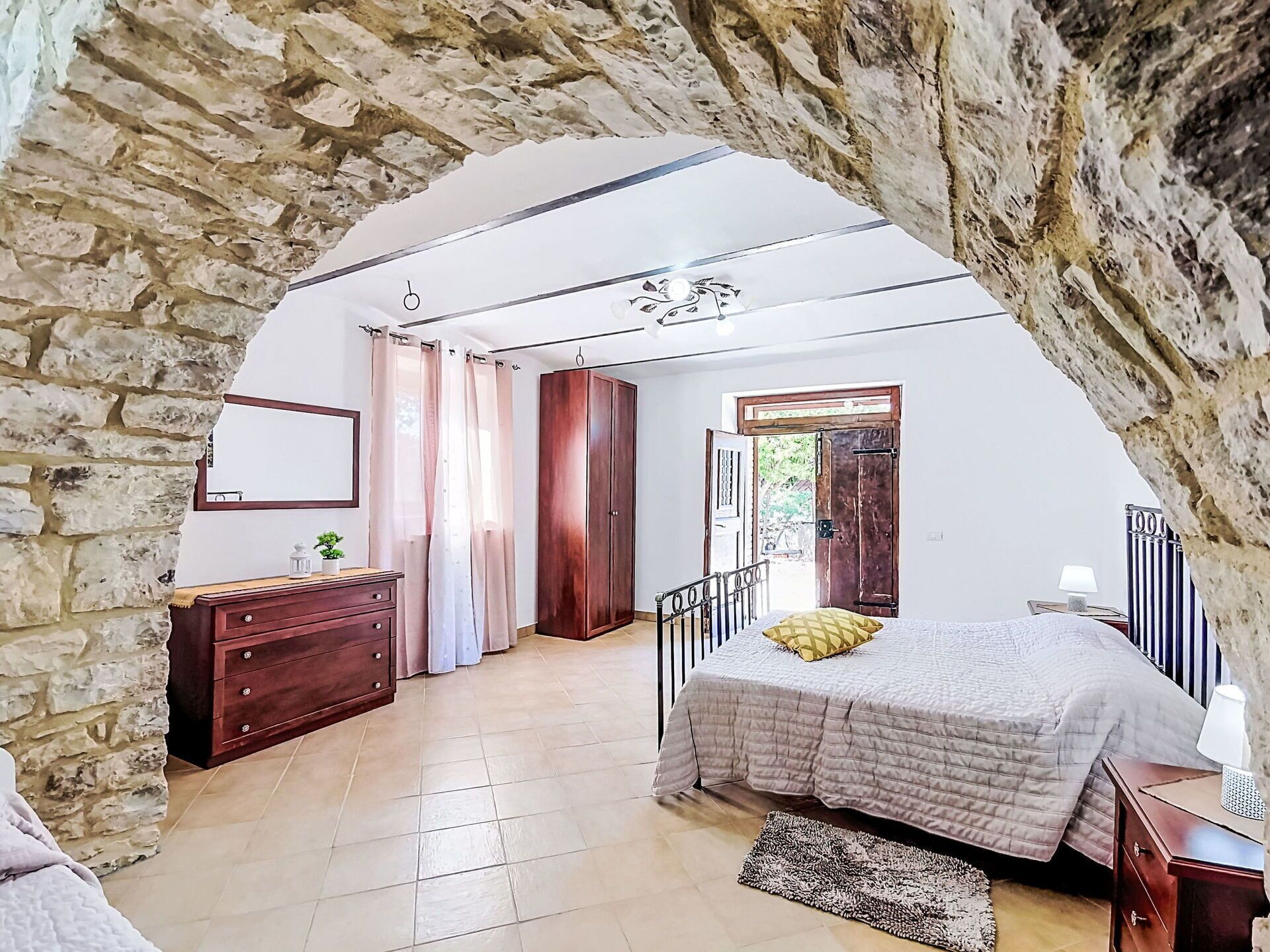 Wall, Furniture, Interior Design, Flooring, Ceiling, Floor, Room, Apartment, Bedroom, Bed