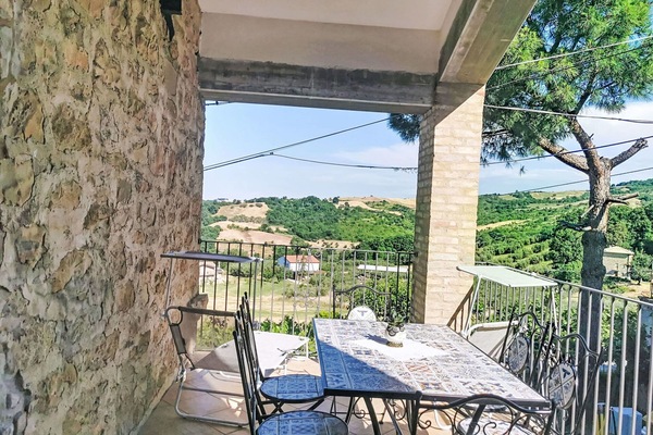 Balkon, Stuhl, Zaun, Gartenmöbel, Tisch Im Freien, Zimmerpflanze, Hinterhof, Geländer
