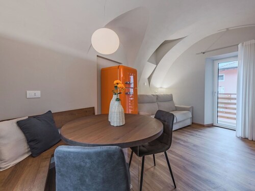 Nice apartment for 8 people with WIFI, TV and balcony