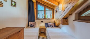Lovely apartment for 5 guests with WIFI, TV and patio