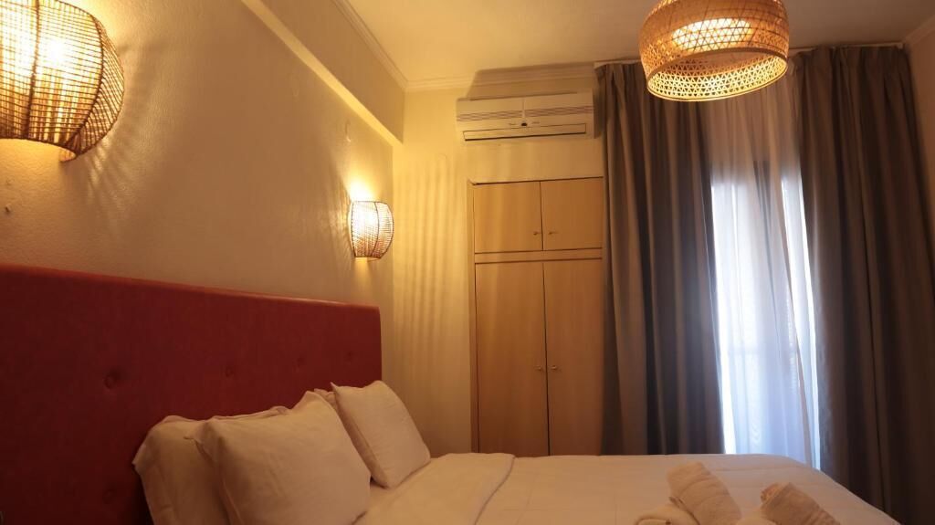 Standard Double Room, Balcony, Partial Sea View