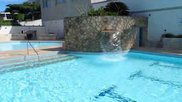 Outdoor pool, pool umbrellas