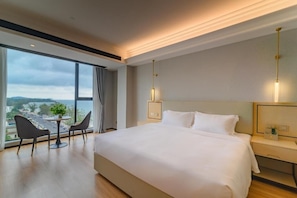 Unclassified image, 5 of 45, button - Billions Hotel (Sihanoukville)