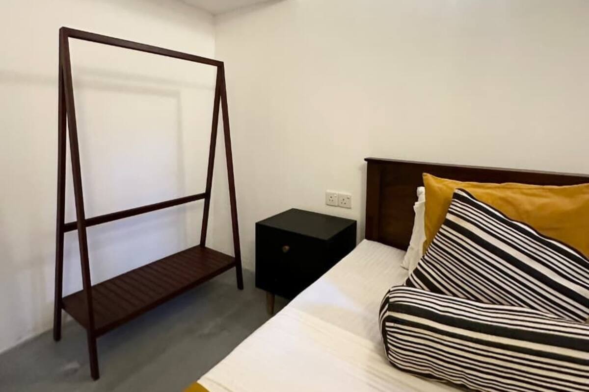 Economy Single Room | Iron/ironing board, free WiFi