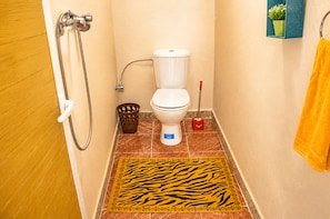 Free toiletries, hair dryer, slippers, towels - Kasbah Abdou (Ait Sedrate Sahl El Gharbia)