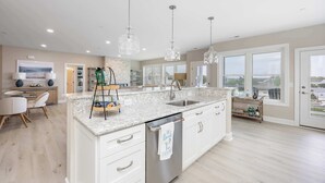 Private kitchen - Luxurious Bay/ Ocean view Splendor 4 BRS elevator (Ocean City)
